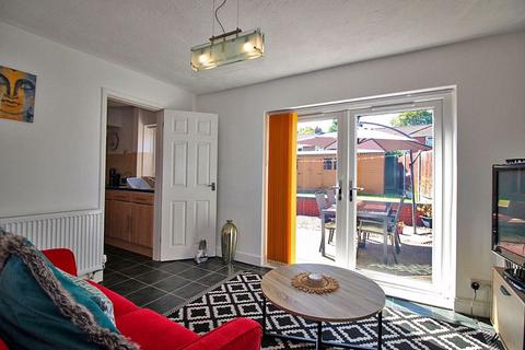 68 Redhurst Drive, Wolverhampton, WV10 6QW