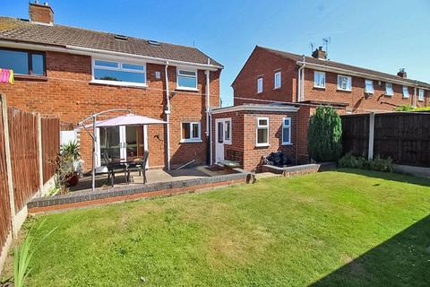 68 Redhurst Drive, Wolverhampton, WV10 6QW