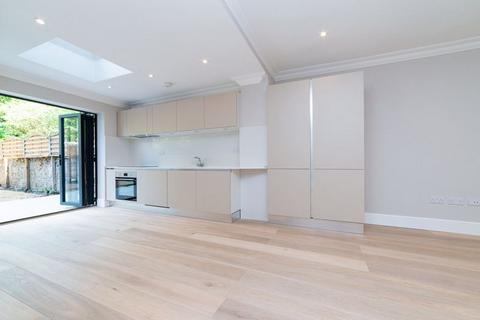 2 bedroom apartment for sale, Shirland Road, London