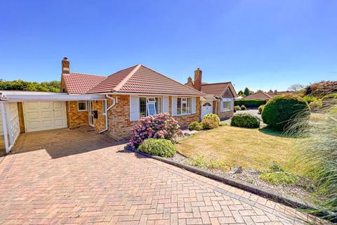 2 bedroom detached bungalow for sale - Thorney Road, Streetly, Sutton Coldfield, B74 3HZ