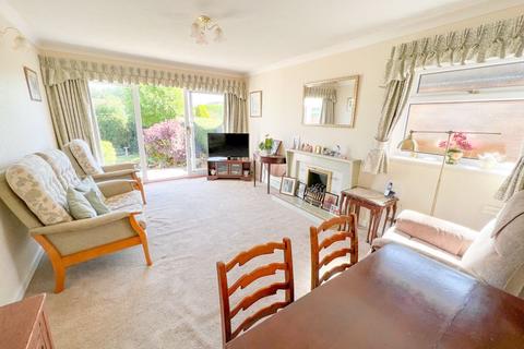 2 bedroom detached bungalow for sale - Thorney Road, Streetly, Sutton Coldfield, B74 3HZ