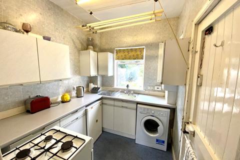 2 bedroom flat for sale - Ava Street, Kirkcaldy, Fife, KY1