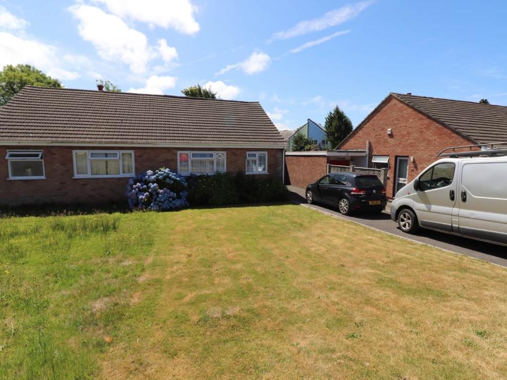 Rhoshendre, Waunfawr, Aberystwyth 2 bed semidetached bungalow £229,950
