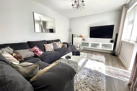 9 Bingham Close, South Ockendon, RM15 5LD