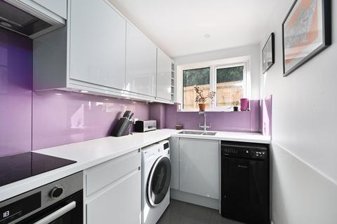 2 bedroom flat for sale - Manhattan Court, Tongdean Lane, Preston, Brighton, BN1