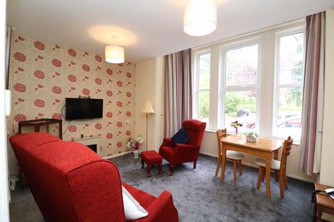 1 bedroom flat for sale, Hucclecote Lodge, Hucclecote Road, Gloucester, GL3 3SH