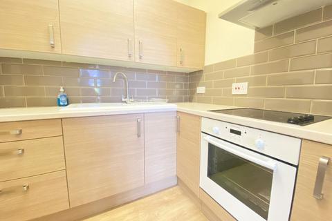 1 bedroom flat for sale, Hucclecote Lodge, Hucclecote Road, Gloucester, GL3 3SH