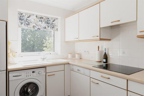 2 bedroom retirement property for sale, Alma Road, Reigate