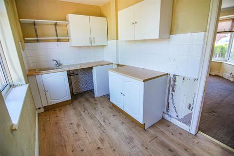 32 Kingsway, Wombwell, Barnsley, S73 0EA