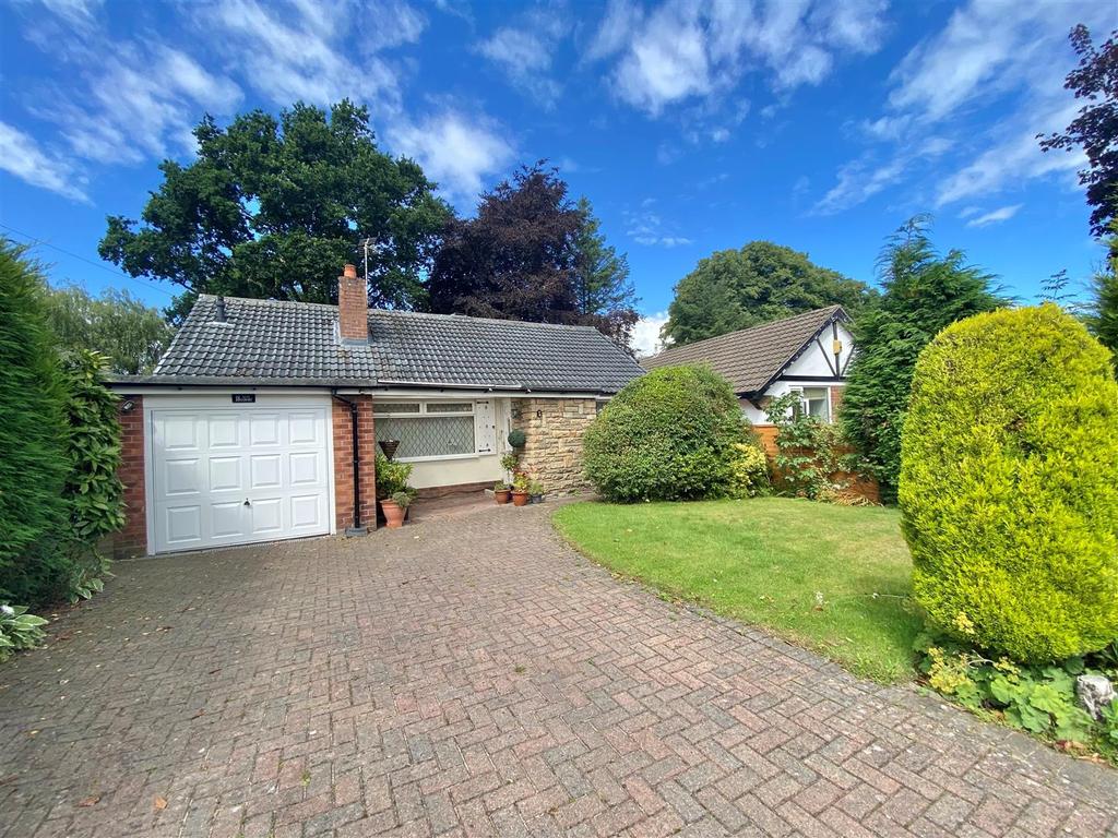 Valley Road, Macclesfield 2 bed bungalow for sale £319,950