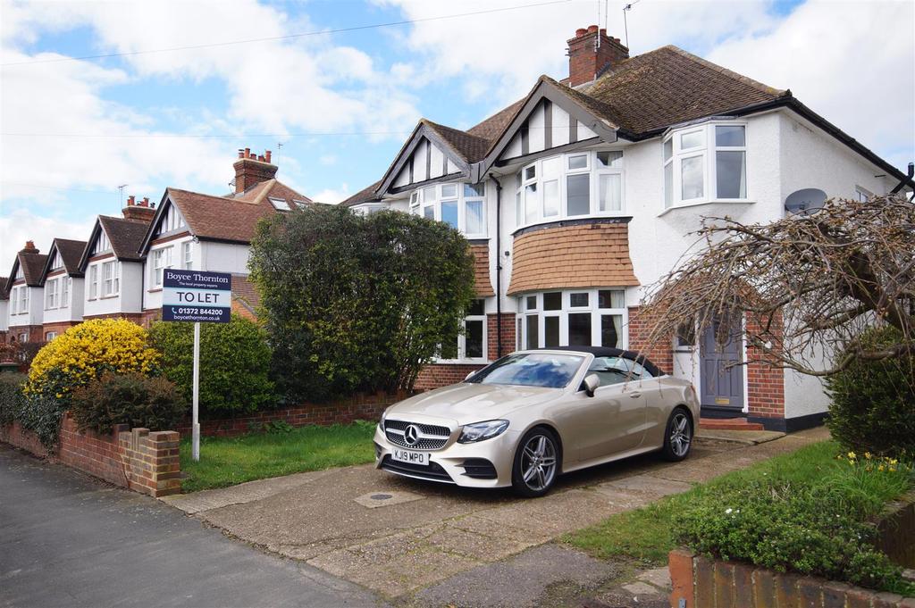 Freelands Road Cobham Surrey 3 bed semidetached house £2,200 pcm (£