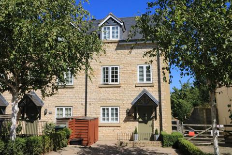 4 bedroom end of terrace house for sale - 4 Kingfisher Mill, Malmesbury