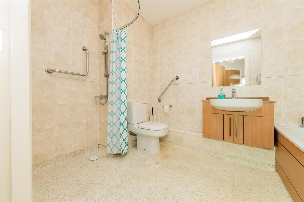 Wet - bathroom.jpg