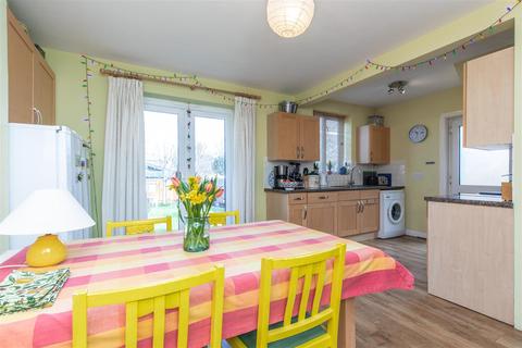3 bedroom semi-detached house for sale - Mountfield Road, Lewes, East Sussex