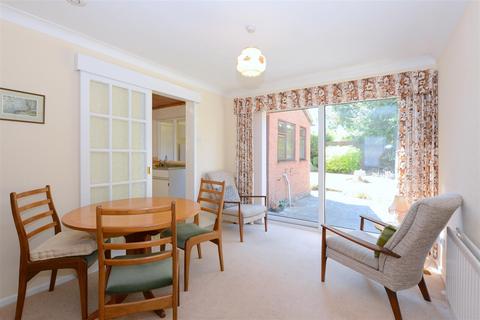 3 bedroom detached house for sale - Newbrook Drive, Bayston Hill, Shrewsbury
