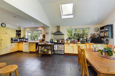 34 Kersey Drive, South Croydon, CR2 8SX