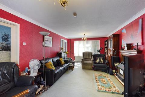 34 Kersey Drive, South Croydon, CR2 8SX