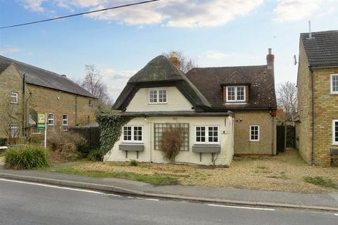 3 bedroom cottage for sale - Oldways Road, Ravensden, Bedford
