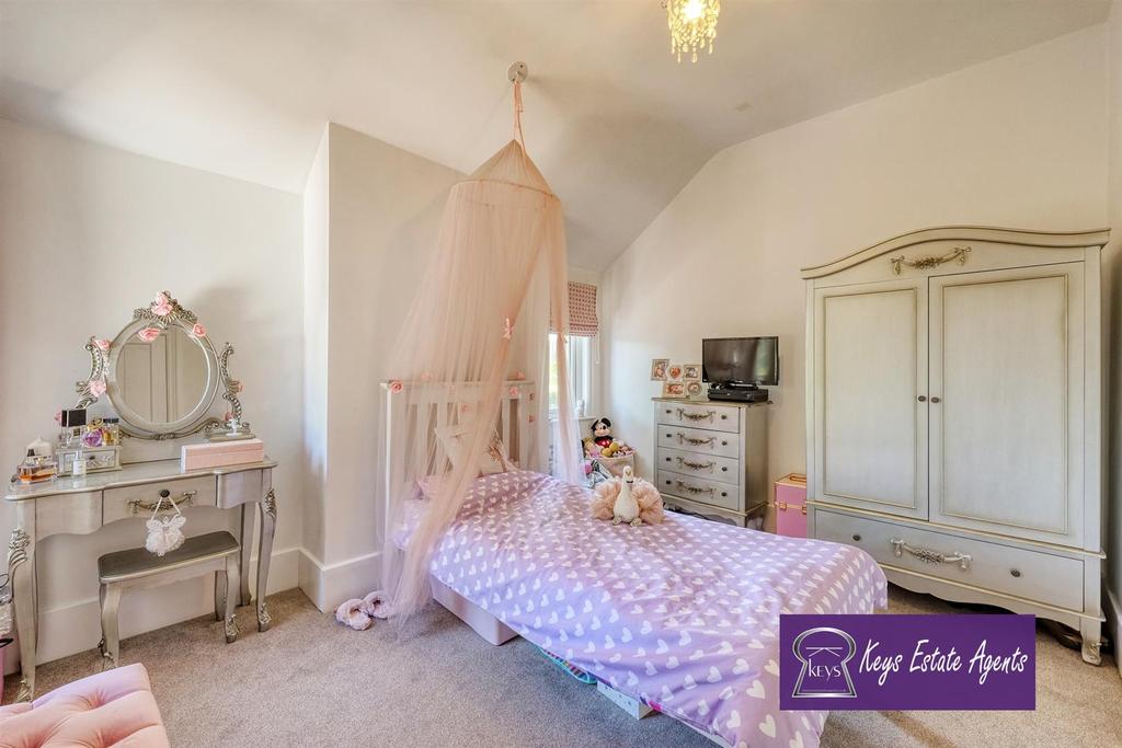 BEDROOM TWO (side)