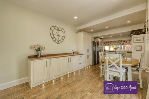 12 Earls Road, Stoke-on-trent, ST4 8DG