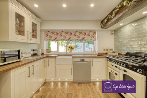 12 Earls Road, Stoke-on-trent, ST4 8DG