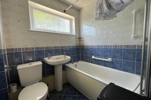 5 Woburn Gate, Northampton, NN3 5ED
