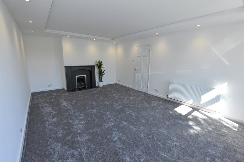 Richards Lane, Illogan, Redruth... 3 bed bungalow £435,000