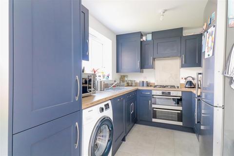 3 bedroom detached house for sale - Painter Close, Hadleigh