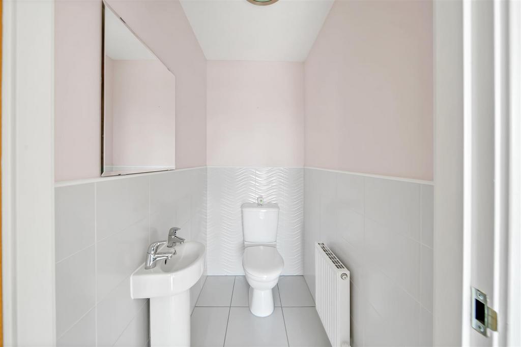 Guest cloak room