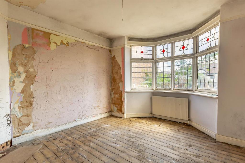 Bramcote Road, Beeston 2 bed detached bungalow £350,000