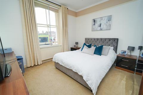 2 bedroom apartment for sale - Lake Street, Leighton Buzzard