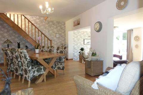 35 Brick Kiln Lane, Wythall, Birmingham, B47 6LL