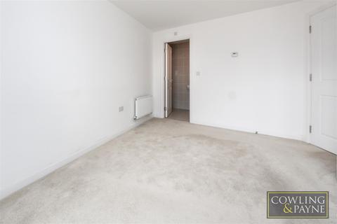 23 Broadhurst Place, Basildon, SS14 2FA