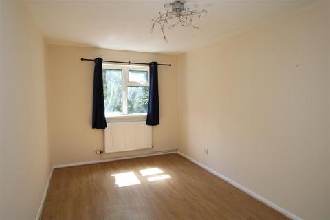 1 bedroom flat to rent - Tilton Court, Dogsthorpe, Peterborough