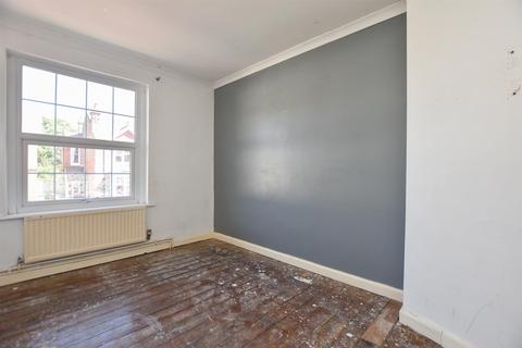 2 Eversley Road, St Leonards-on-sea, TN37 6QD