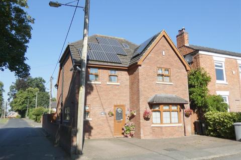 5 bedroom detached house for sale, New Street, Haslington, Crewe