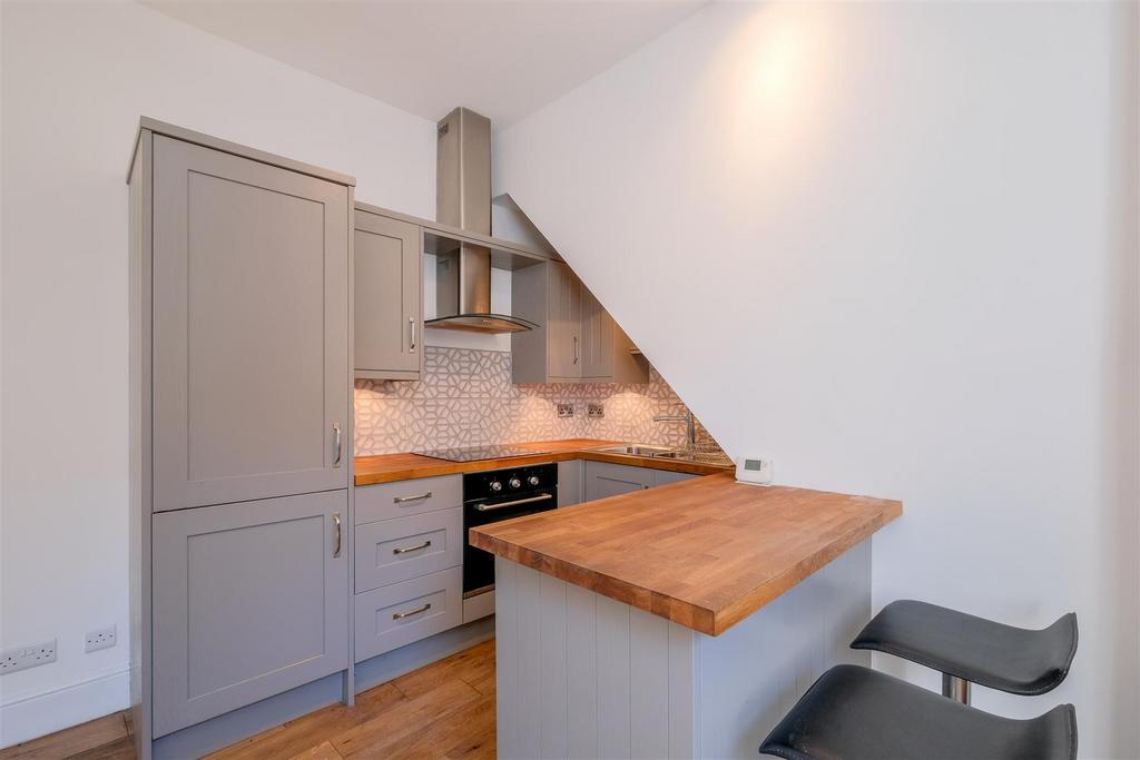 Chapel Street, Luddenden, Halifax 1 bed cottage for sale £139,950