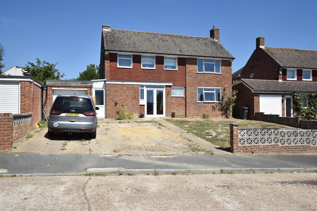 Elphinstone Gardens, Hastings 3 bed detached house £500,000
