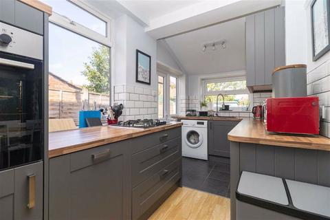 214 Brantingham Road, Chorlton Cum Hardy, Manchester, M21 0TX