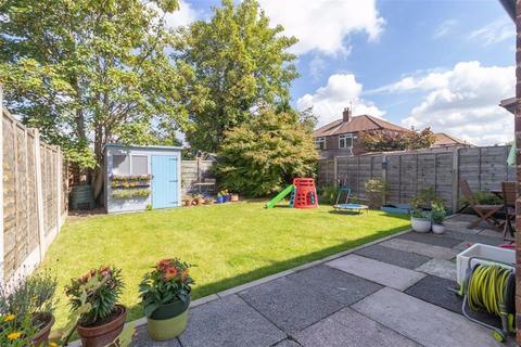 214 Brantingham Road, Chorlton Cum Hardy, Manchester, M21 0TX