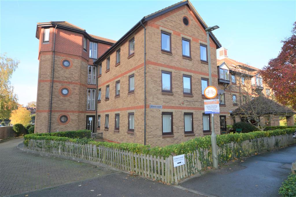 Stokes Court, East Finchley, N2 2 bed apartment £310,000