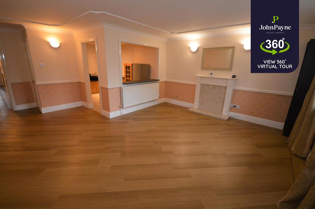 Stonebury Avenue, Eastern Green... 1 bed apartment £650 pcm (£150 pw)