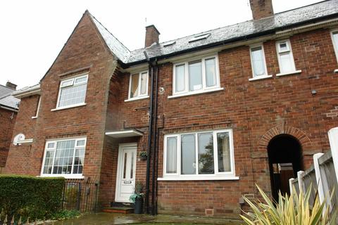 3 bedroom terraced house for sale - Mill Street, Royton