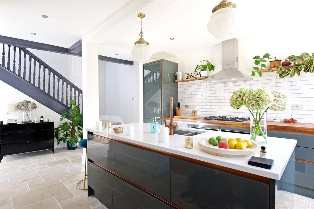 Kitchen/Breakfast
