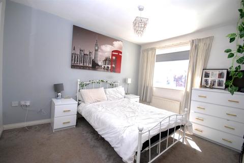 20 Big Waters Close, Newcastle Upon Tyne, NE13 7ES