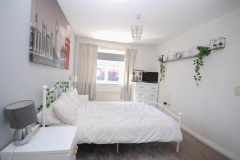 20 Big Waters Close, Newcastle Upon Tyne, NE13 7ES