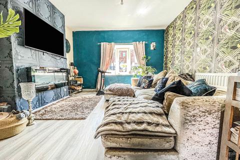 3 bedroom terraced house for sale - Seymour Terrace, Easington Lane, Houghton Le Spring, Tyne and Wear, DH5 0JE