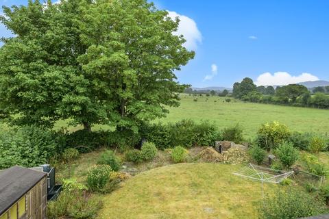 1 Clawdd Lane, New Radnor, Presteigne, LD8 2TU