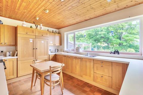 1 Clawdd Lane, New Radnor, Presteigne, LD8 2TU