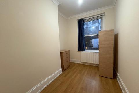 2 bedroom flat to rent, 624 Holloway Road, London N19